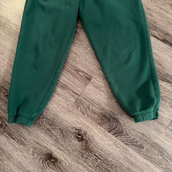 Nike Club Fleece Joggers - Picture 2 of 5